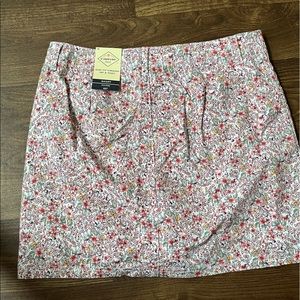 Brand new with tags ST JOHN’S BAY skort size medium